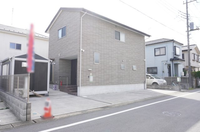 越谷市南町1丁目 中古戸建の外観