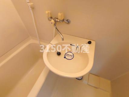 アパルタ・デ・カミノの洗面所