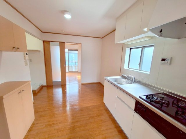 メゾンパールの居間・リビング|★ゆとりあるダイニングです★