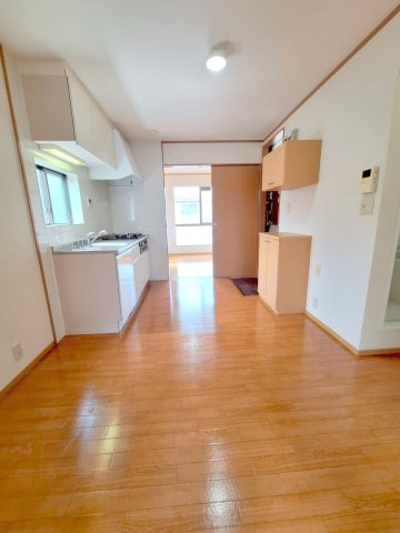 メゾンパールの居間・リビング|★ダイニングスペース★