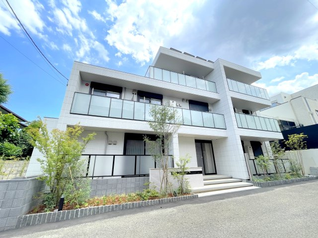 Ｎ・Ｗ　ＲＥＳＩＤＥＮＣＥ　ＡＳＡＧＡＹＡ