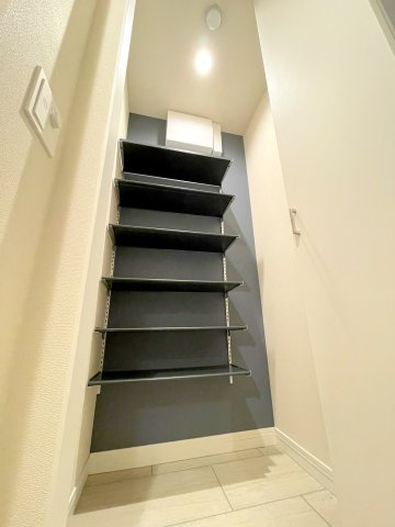 Ｎ・Ｗ　ＲＥＳＩＤＥＮＣＥ　ＡＳＡＧＡＹＡの収納|★シューズクローゼット★