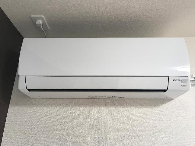 加古郡播磨町古宮のアパートの設備|エアコン