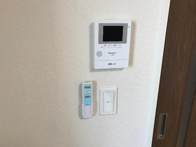 加古郡播磨町古宮のアパートのセキュリティ|カメラ付インターホン