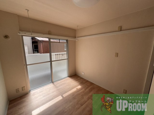 関田農住団地コーポ旭の居間・リビング