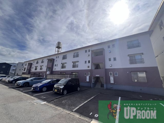 関田農住団地コーポ旭の外観