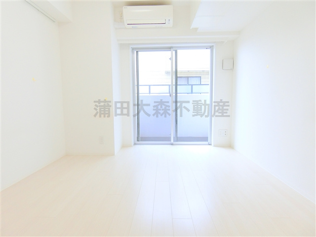 ブライズ蒲田WESTの居間・リビング