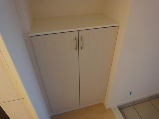 加古郡播磨町古田１丁目のアパートの収納|下駄箱