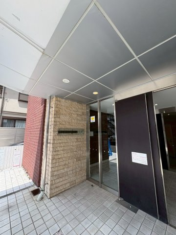 マックヴィラージュ平安　名古屋市賃貸　仲介手数料無料のエントランス