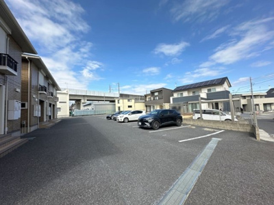 【駐車場】 | クレスト雅 Ａ | 駐車場