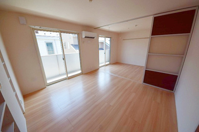 【居間・リビング】 | グリーンコートA棟