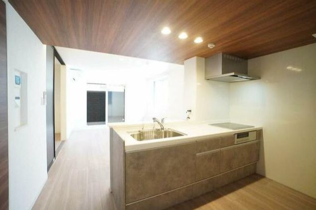 プレクシアガーデンの居間・リビング