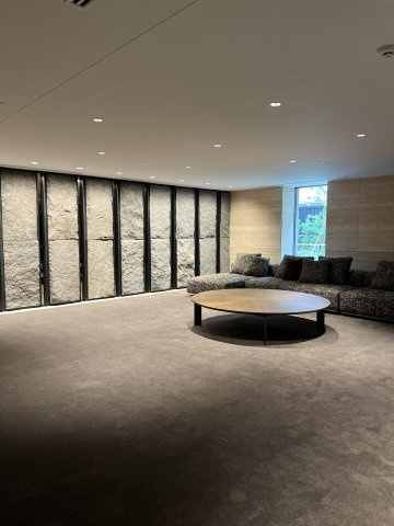 ザ・パークハウス千代田六番町のロビー