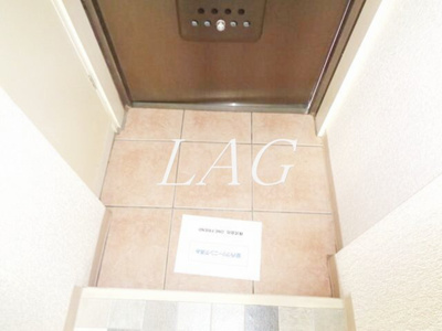 【玄関】 | シャンツェ南台 | 玄関です。