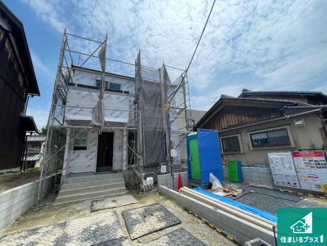 久世郡久御山町市田珠城　第1期　新築一戸建ての外観|周辺は落ち着いた街並みの住宅地！子育てがしやすい住環境です！まだ未完成ですが、現地でしかわからない事もございます。是非一度ご覧ください。