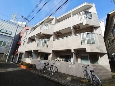 【外観】 | センチュリー白楽 | アクセス良好、駅近物件です。