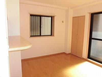 【居間・リビング】 | プリウス平塚