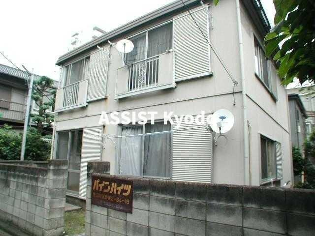 パインハイツのエントランス