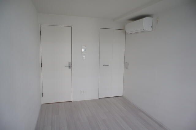 スタンズ神楽坂の内装