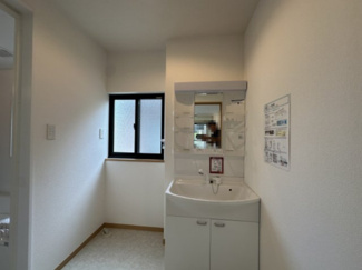 【独立洗面台】 | 美萩野（リフォーム済）