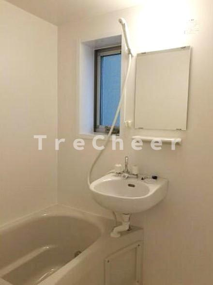 ボヌール石川の浴室