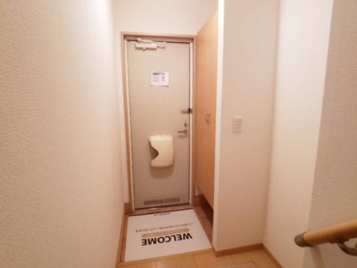 【玄関】 | イーストヒルズ 七番館 | 玄関