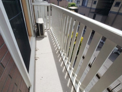 【バルコニー】 | イーストヒルズ 七番館 | バルコニー