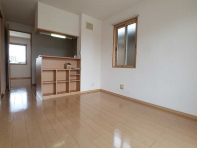 【居間・リビング】 | イーストヒルズ 七番館 | ＬＤＫ