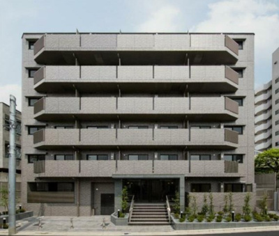 【外観】 | ルーブル中野本町 | 鉄筋コンクリート造のがっちりとした建物。