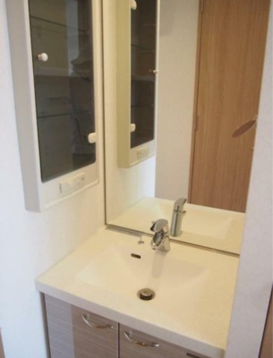 【独立洗面台】 | ルーブル中野本町 | 嬉しい独立洗面台付き。