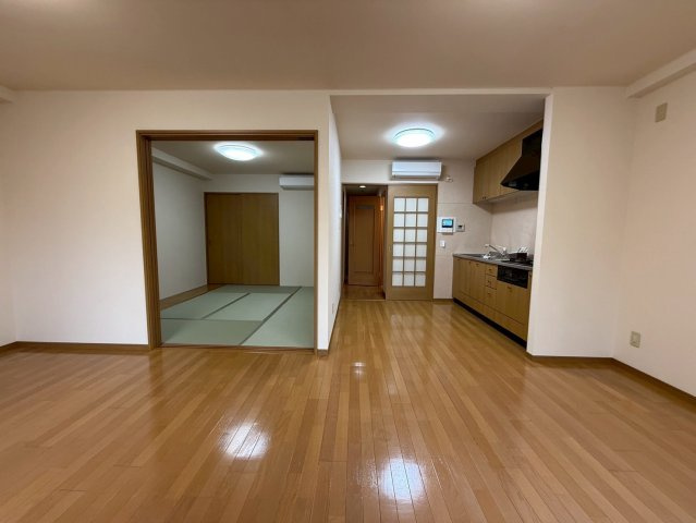 プリムローズの居間・リビング