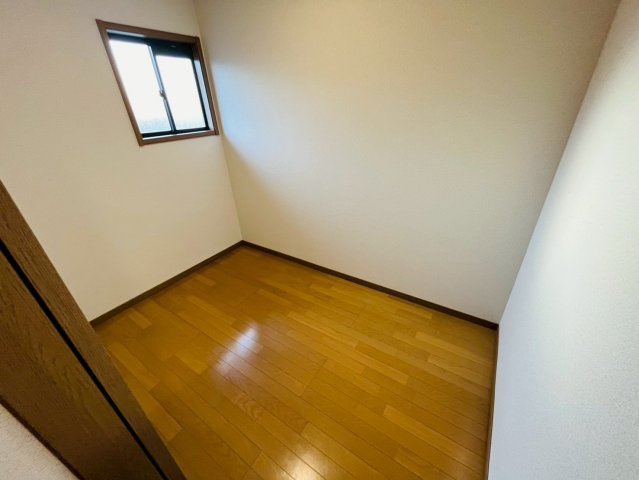 小山市大字小山　リフォーム物件の収納|〇納戸〇
収納や趣味の部屋など
様々な用途で使用できます♪
2025年10月撮影