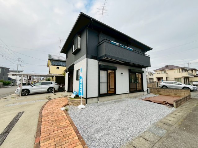 小山市大字小山　リフォーム物件の庭|〇カースペース〇
家庭菜園も楽しめます♪
2025年10月撮影