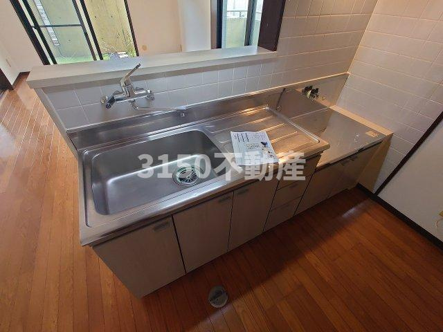 Ｓ・ＦＩＥＬＤ75のキッチン