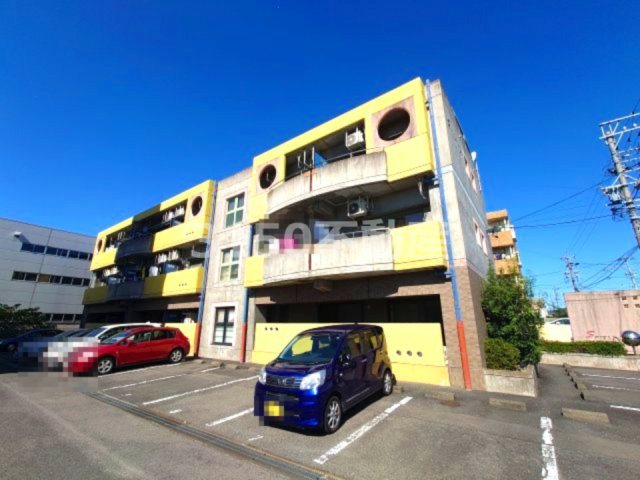 Ｓ・ＦＩＥＬＤ76の外観