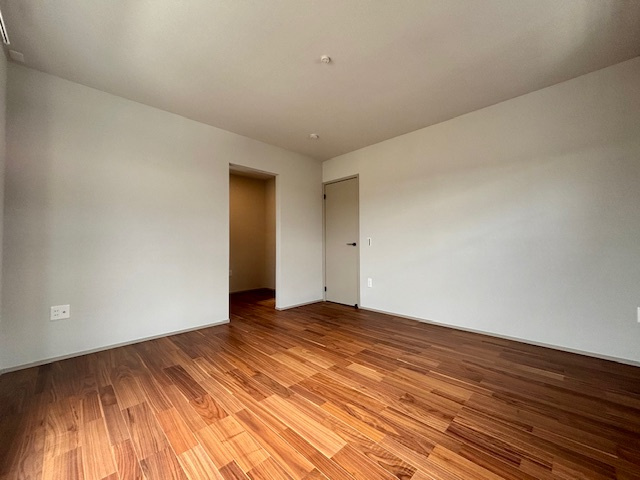 久留米市上津町9号地の洋室