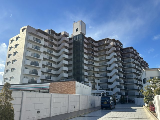 メゾンドール明石東二見の外観