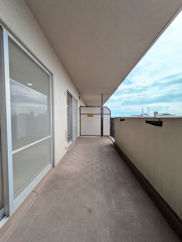 メゾンドール明石東二見のバルコニー