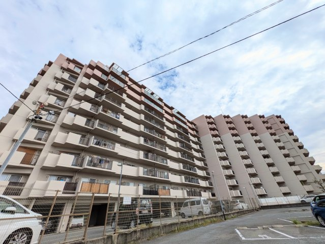 メゾンドール明石東二見の外観