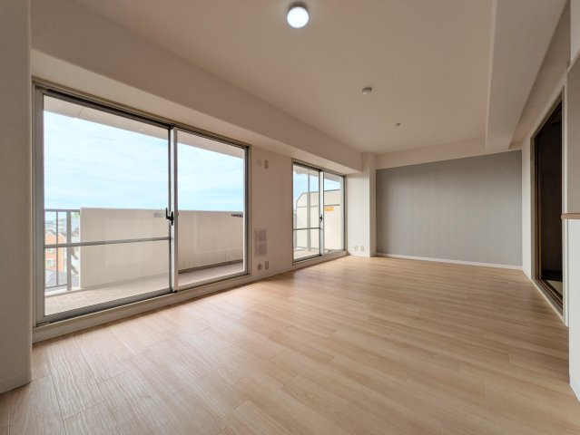 メゾンドール明石東二見の居間・リビング