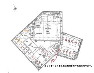 【駐車場】