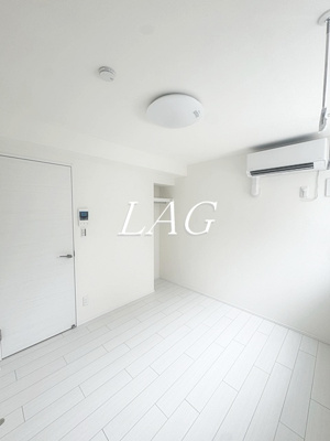 【居間・リビング】 | ホワイトキューブ若宮 | 洋室のお部屋です。