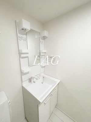 【洗面所】 | ホワイトキューブ若宮 | 洗面台です。