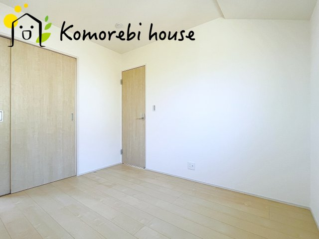 さいたま市西区土屋　第2　新築一戸建て　リーブルガーデン　01の洋室|落ち着いた色調の洋室です