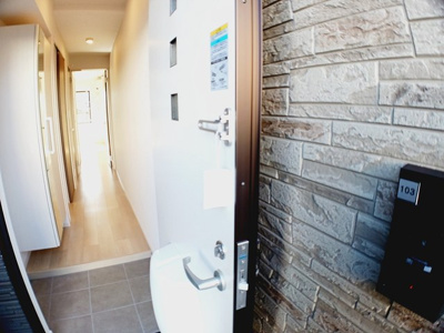 【玄関】 | ＳＡＬＵＳ佐久平