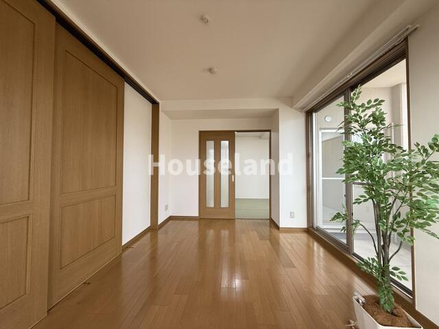 メープルヒルの洋室