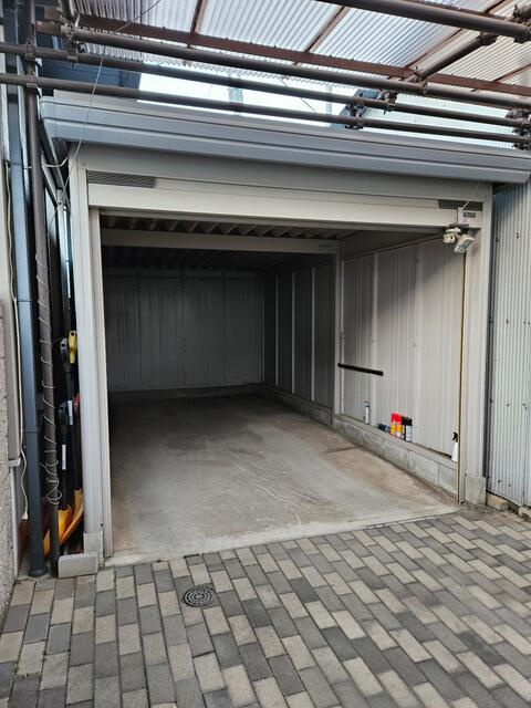 世田谷区喜多見６丁目の中古一戸建の駐車場| 