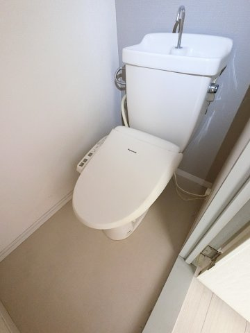 メゾンエルベットAのトイレ