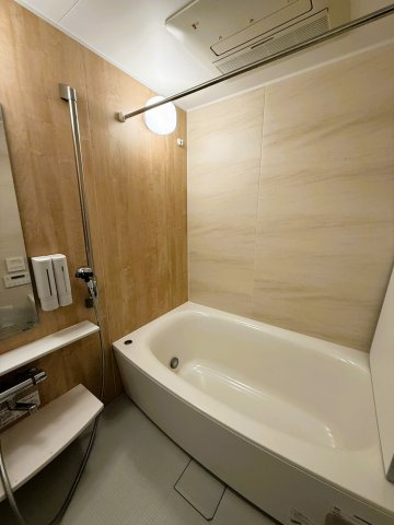 ローレルスクエア長岡京ザ・マークスサウスコートの浴室