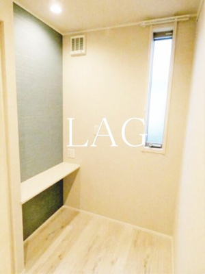 【寝室】 | ルミエール本町 | 寝室です。